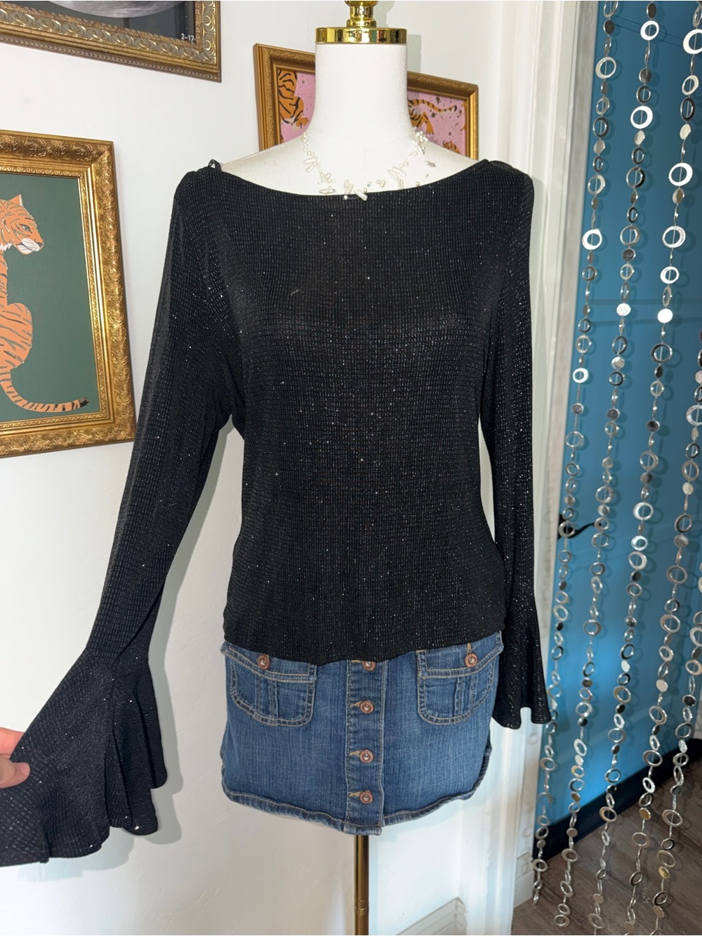 Vintage Y2K Black Sparkle Sweater with Flared Sleeves